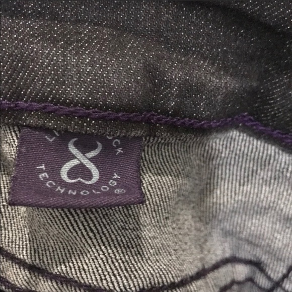 💙 4/$35 NYDJ Jeans - Picture 9 of 9